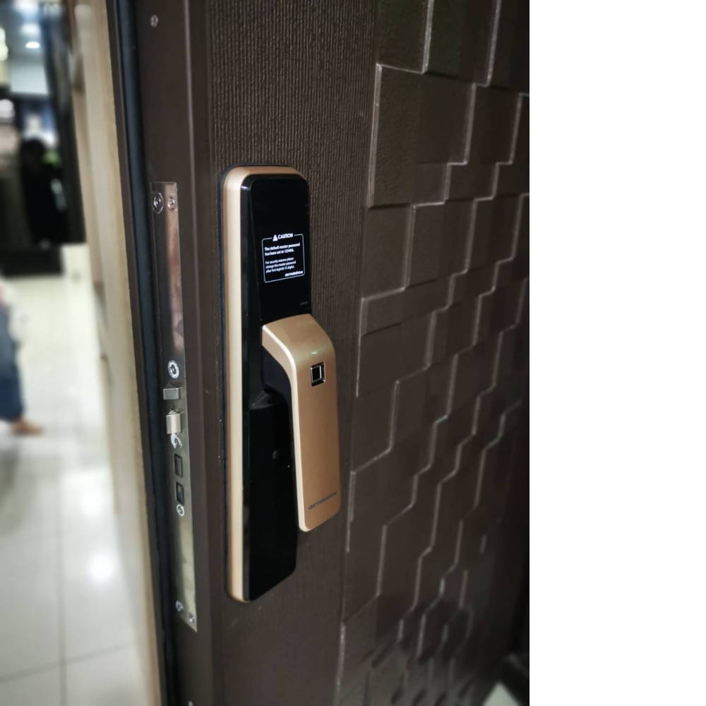 Dormakaba 六合一智慧推拉式電子鎖 DP 850